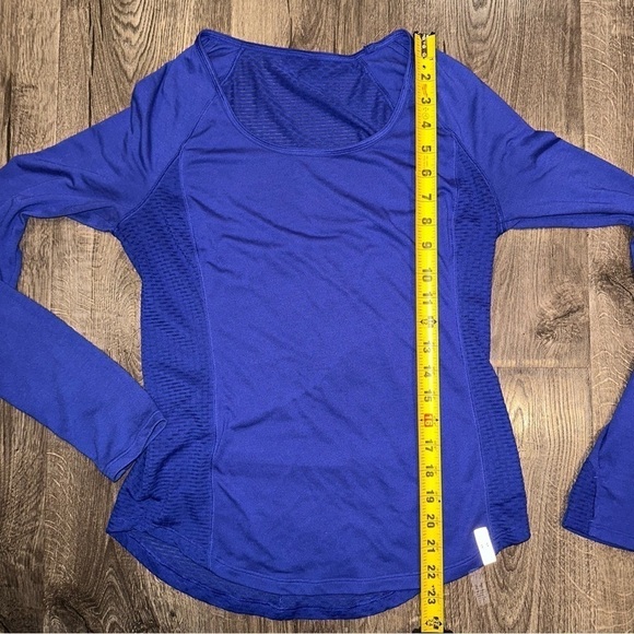 Under Armour Athlete Pullover Thumb Holes Zipper Pocket Purple Mesh Reflective S - Picture 7 of 9